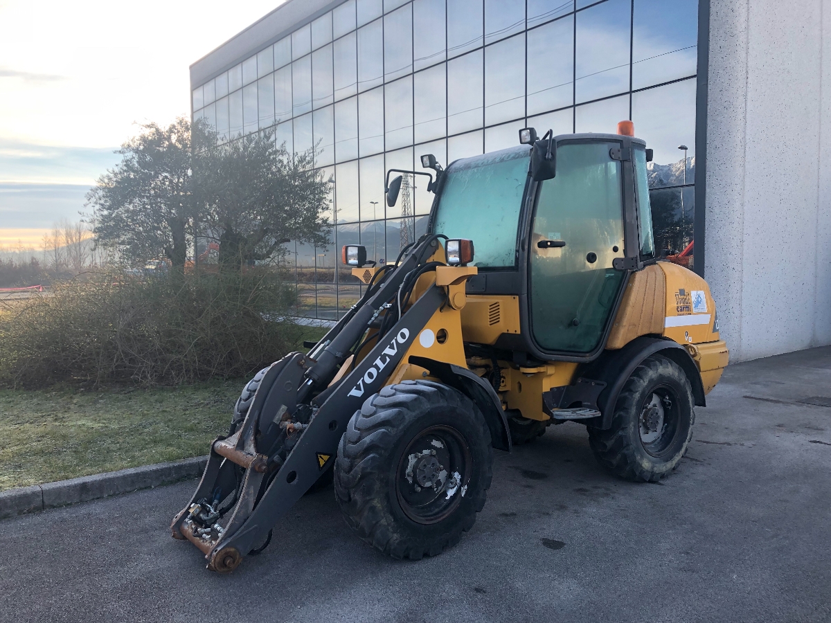 Volvo L 25 B 